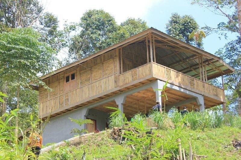 Batu Kapal Jungle Houses Hotel Berastagi Exterior photo